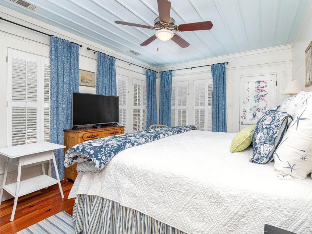 Breeze Inn Tybee Island Kültér fotó